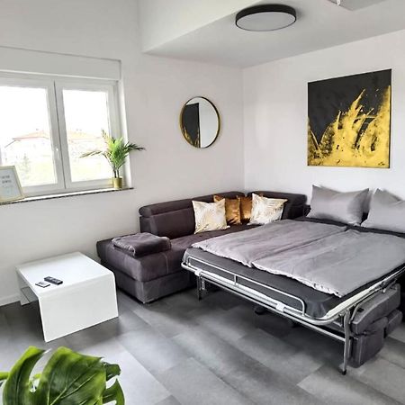 Apartments Bora Liznjan Luaran gambar