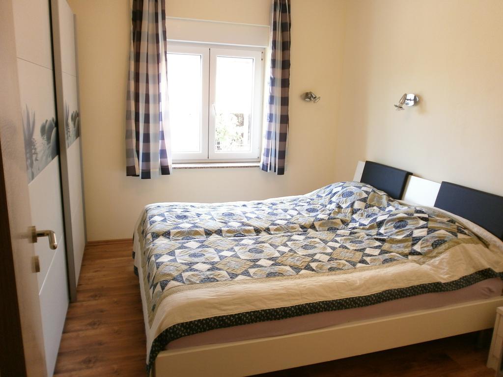Apartments Bora Liznjan Bilik gambar