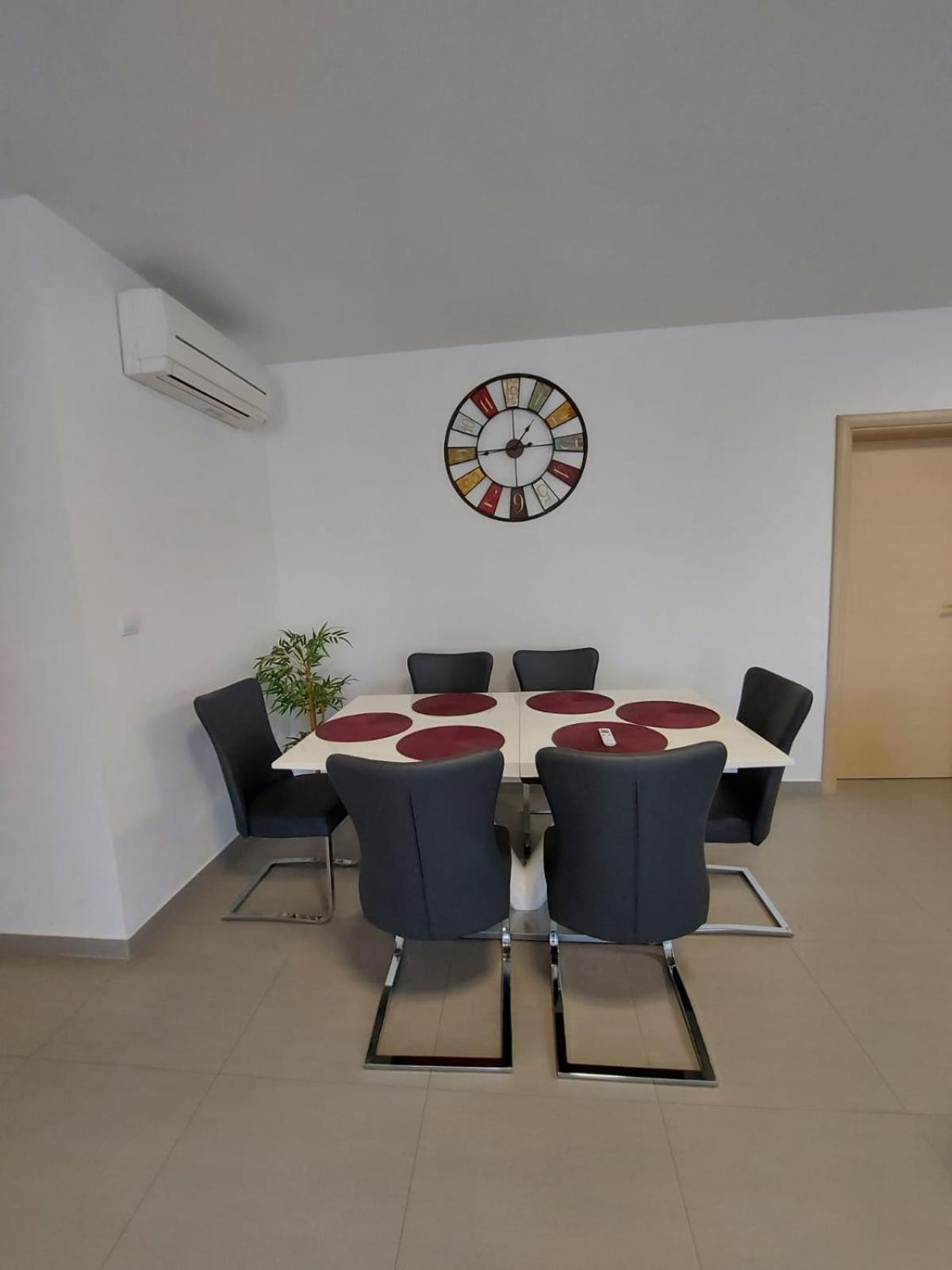 Apartments Bora Liznjan Luaran gambar